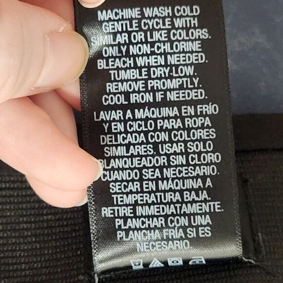 Simply Emma Black Stretch Waist Slip On Skirt Size 2X - Picture 10 of 12